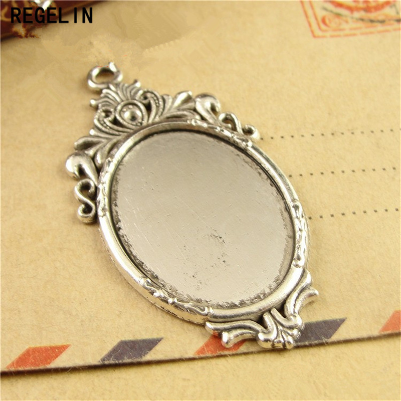 REGELIN Antiquariato Pendente  - Bezels Set Pendant recensione e prezzo